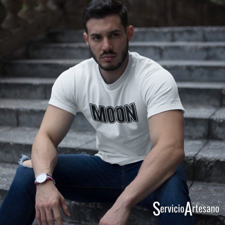 Camiseta Blanca MOON | Clásica & Sofisticada - Servicioartesano Camiseta Blanca MOON | Clásica & Sofisticada - Servicioartesano
